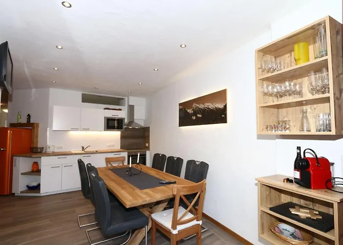 شقة In Near Spieljochbahn فغن