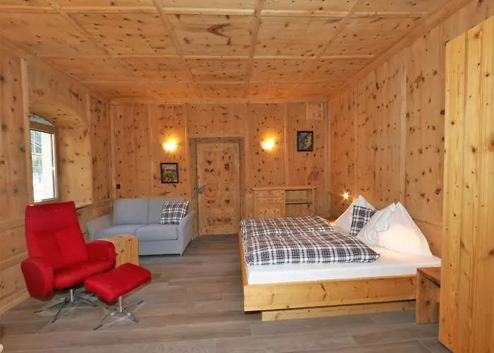 In Near Spieljochbahn شقة