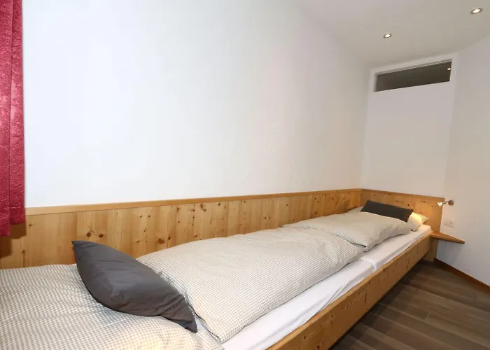 Appartement In Near Spieljochbahn Fügen