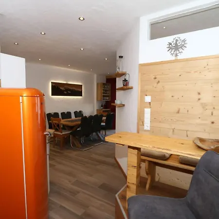 דירה In Near Spieljochbahn *